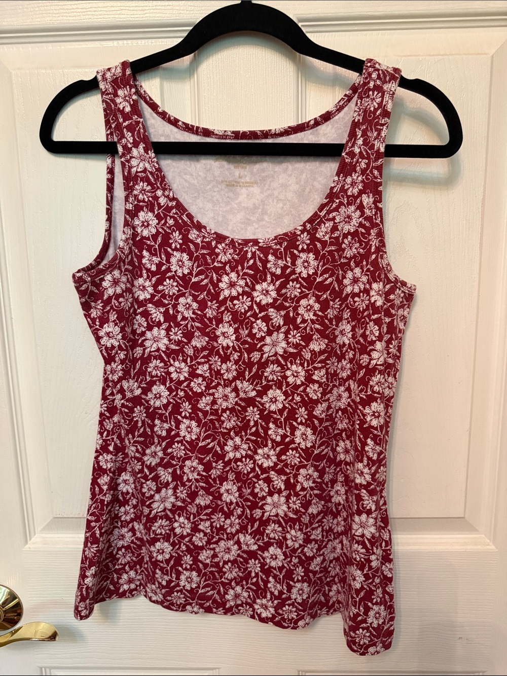 Eddie Bauer Red Floral Scoop Neck Tank